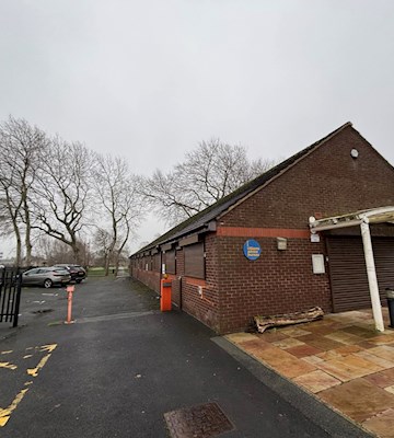 Former One Stop Shop, Childwall Valley Road, Belle Vale, L25